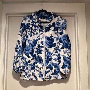 Ann Taylor Rain Jacket Blue and White Florals Women's Size Small Petite